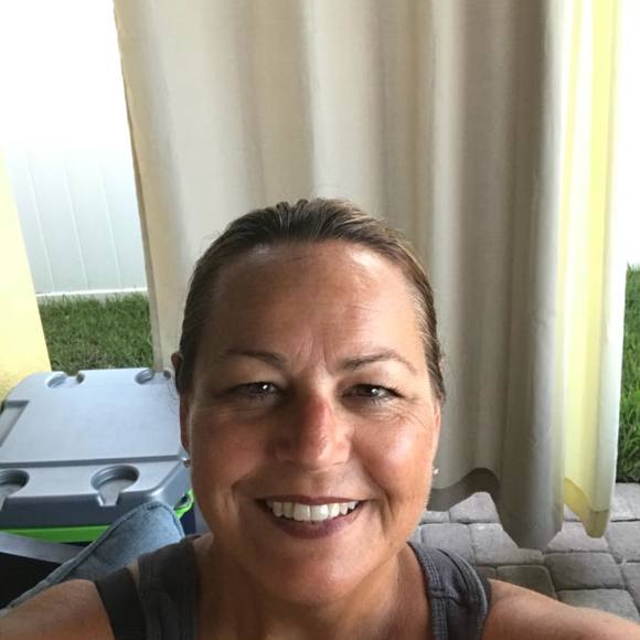 Meet your Posher, Roxanne - Picture 1 of 1